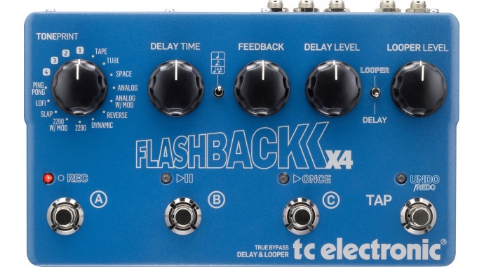 TC Electronic Flashback X4 - гитарная педаль дилэй 